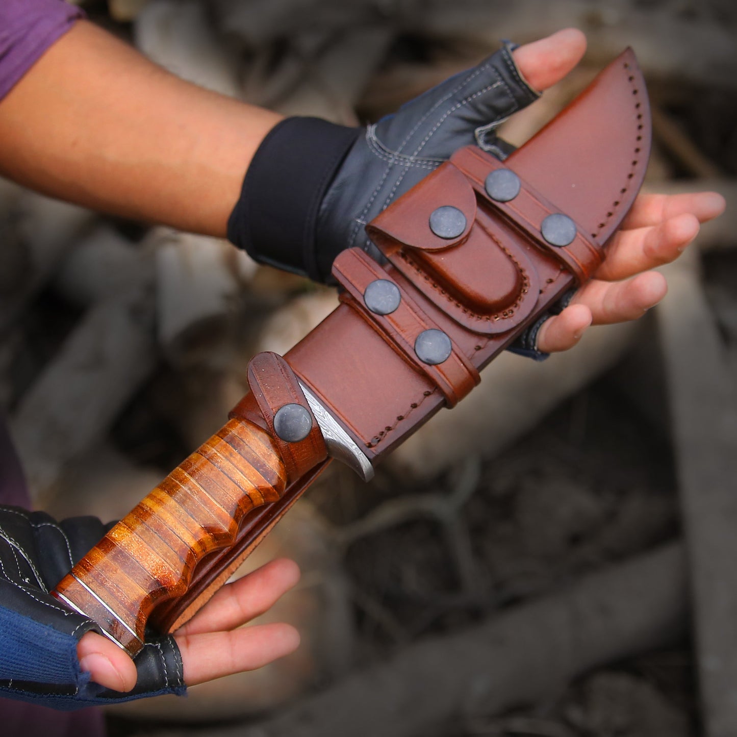 Hunting Knife - Ravager Damascus Steel Bowie Knife with Stacked Leather Handle - Shokunin USA