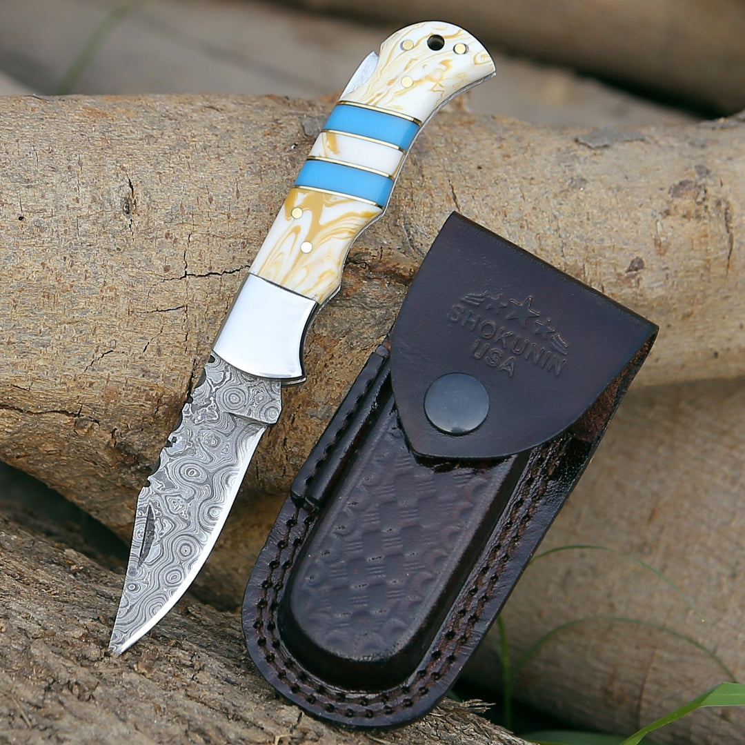 Pocket Knives vs. Multi-Tools: Find Your Ideal Companion - Shokunin USA