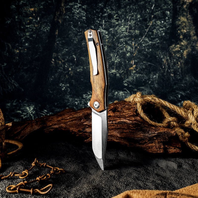 Traveling with Pocket Knives: What You Need to Know - Shokunin USA