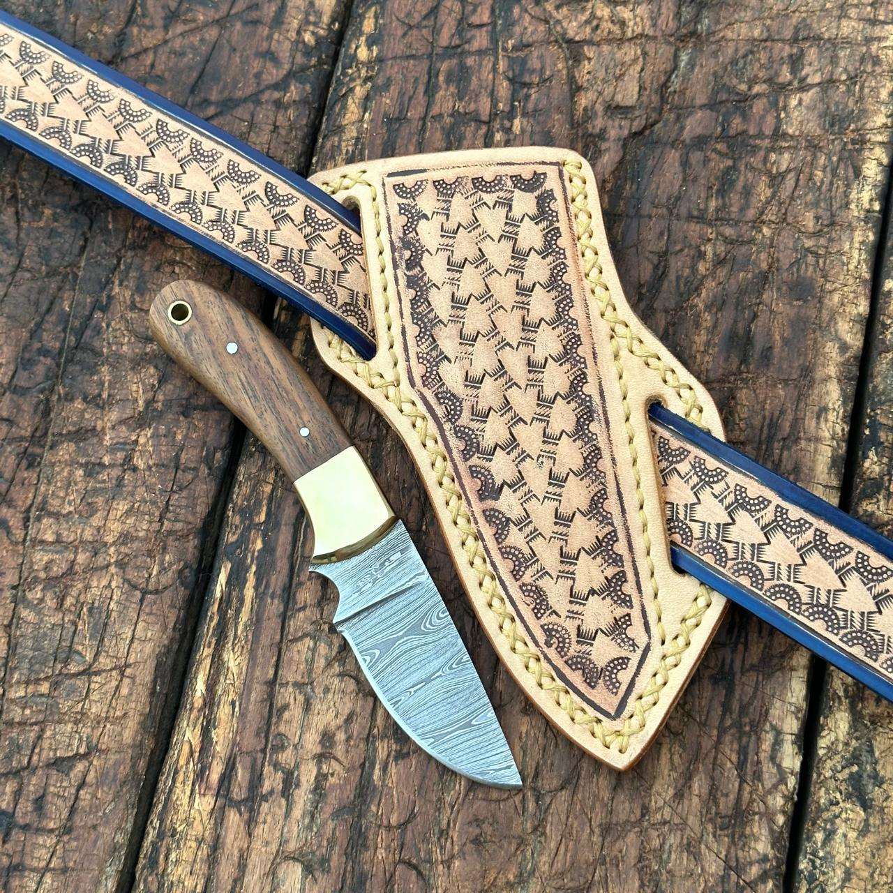 Fixed blade knife. - Desert Moon Handmade Damascus Skinner Knife with Handtooled Sheath & Belt - Shokunin USA