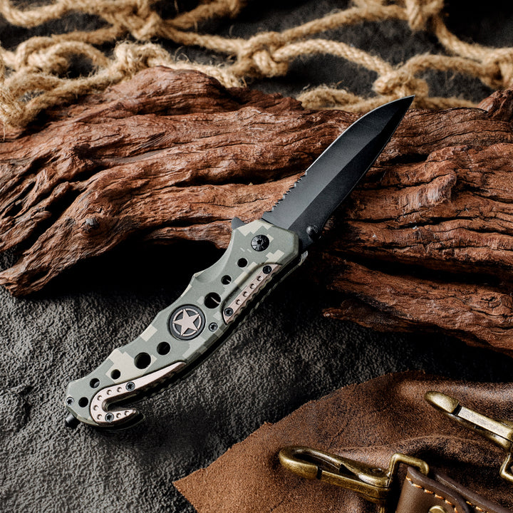 Pocket Knife - Star Pocket Knife with Serrated Blade &amp; Camouflage Handle - Shokunin USA