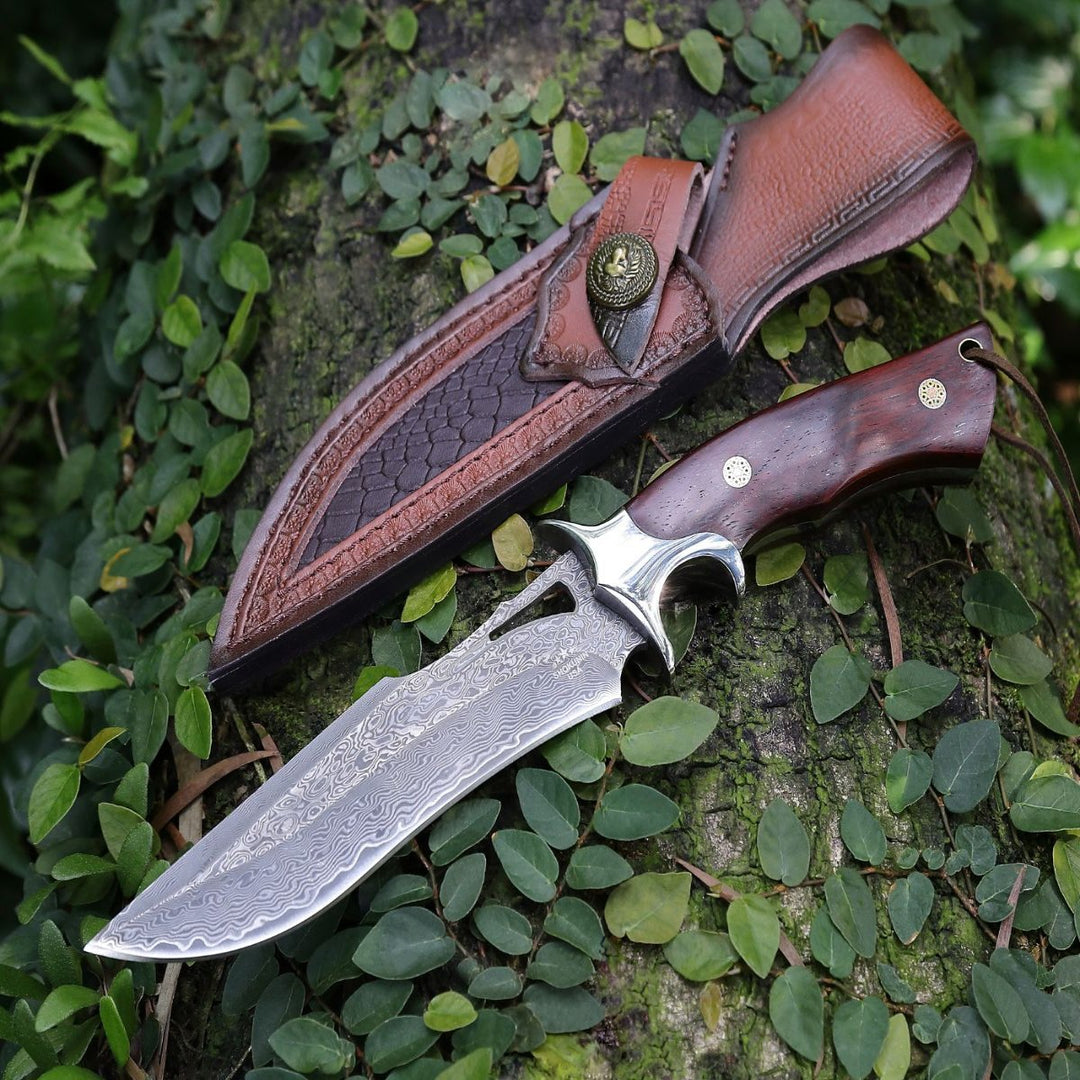 Velar Japanese Hunting Knife with VG-10 Damacus Blade and Exotic Red Sandal Wood Handle - Shokunin USA