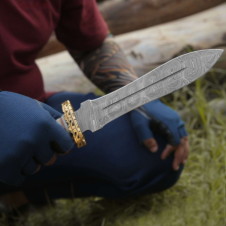 Damascus knife - Fear Damascus Fixed Blade Hunting Knife with Bull Horn &amp; Brass Handle - Shokunin USA