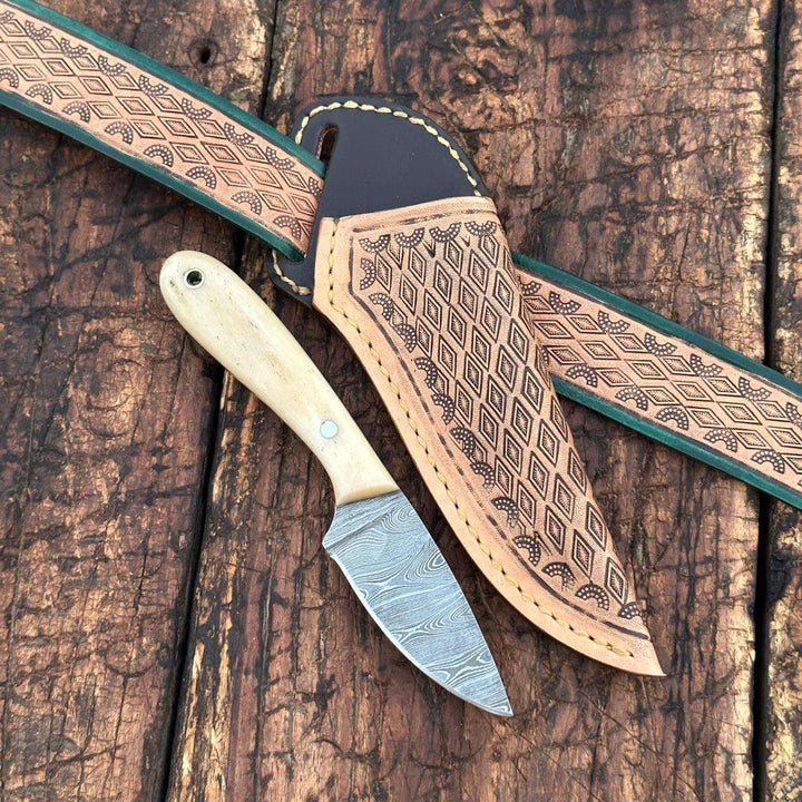 Fixed blade knife. - Dakota Damascus Skinner Knife with Hand tooled Sheath &amp; Belt - Shokunin USA