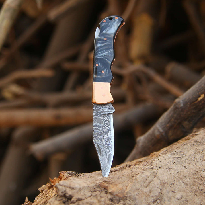 Pocket Knife - Guardian Pocket Knife with With Copper Bolster &amp; Resin Scales - Shokunin USA