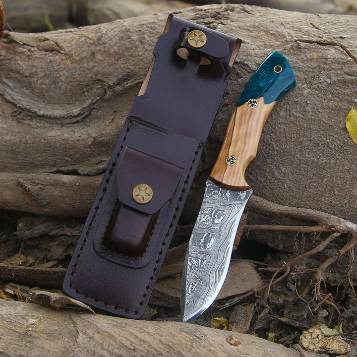 Breeze Hunting Knife with Exotic Olive Wood &amp; Resin Handle - Shokunin USA