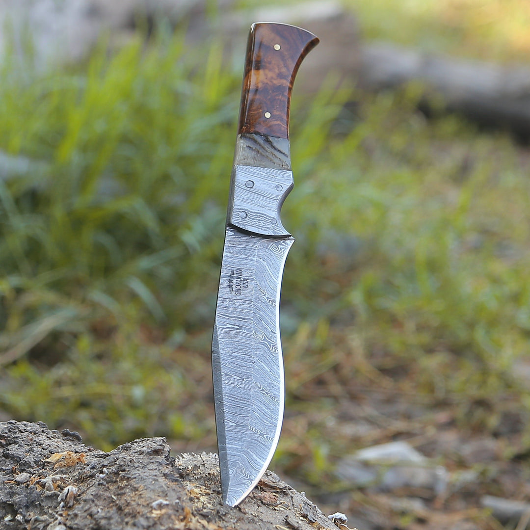 Stinger Custom Handmade Hunting Knife, With Ram Horn &amp; Rose Wood Handle - Shokunin USA