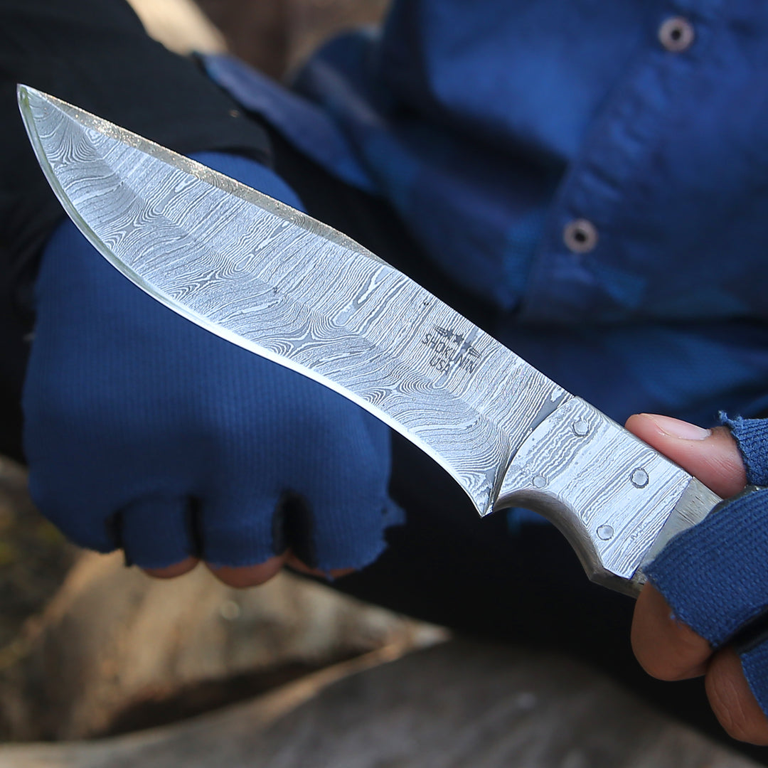 Stinger Custom Handmade Hunting Knife, With Ram Horn &amp; Rose Wood Handle - Shokunin USA