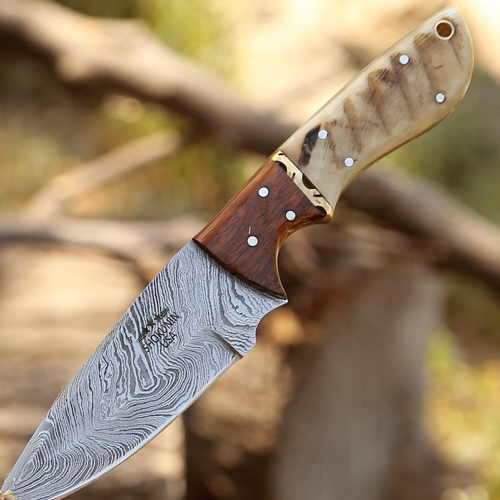Starlight Damascus Hunting Knife with Exotic Rosewood &amp; Ram Horn Handle - Shokunin USA