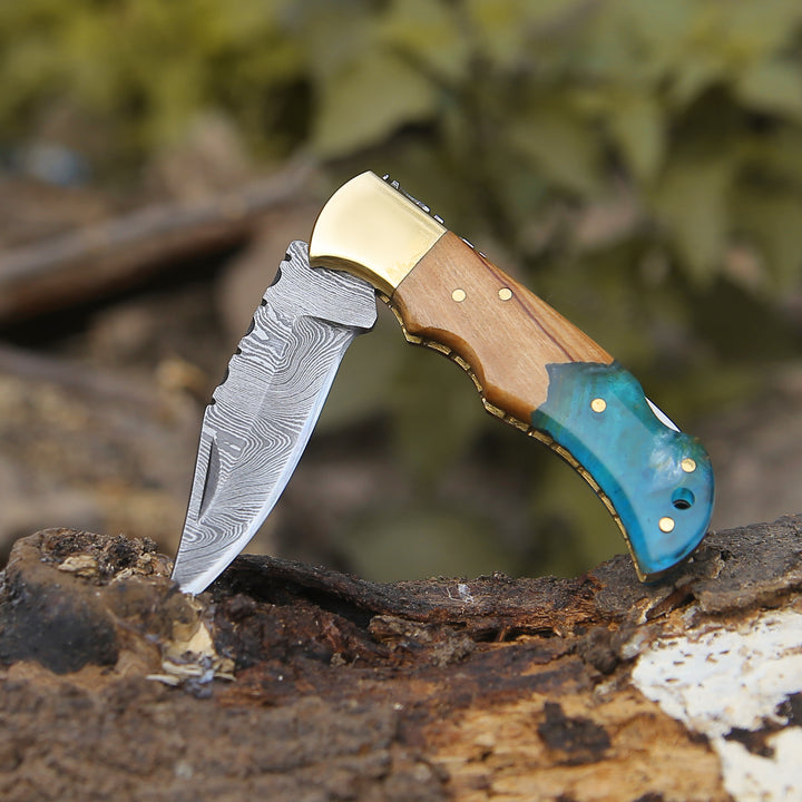 Knight Pocket Knife with Olive Wood &amp; Resin Handle - Shokunin USA