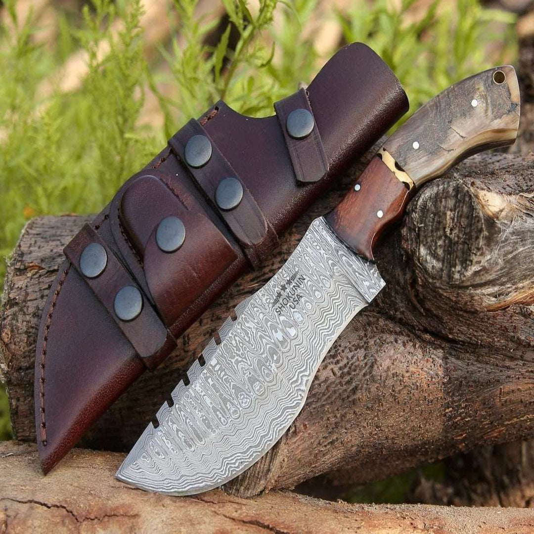 Blast Damascus Tracker Knife with Ram Horn Handle - Shokunin USA