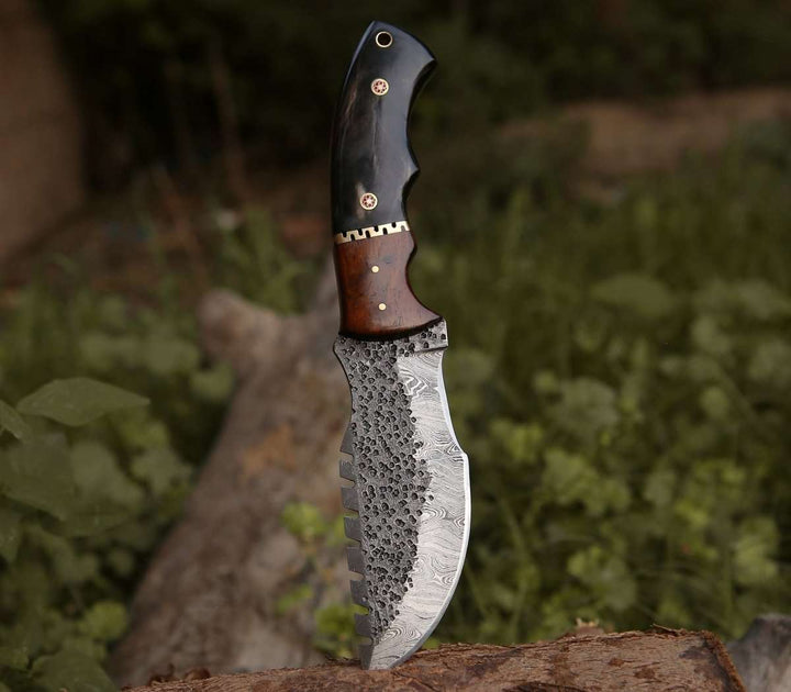 Crest Damascus Tracker Knife with Exotic Rose Wood and Horn Handle - Shokunin USA