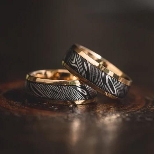 Brass Wedding Ring – Crown Damascus Steel Wedding Ring Band with Brass Inlay – shokuninusa