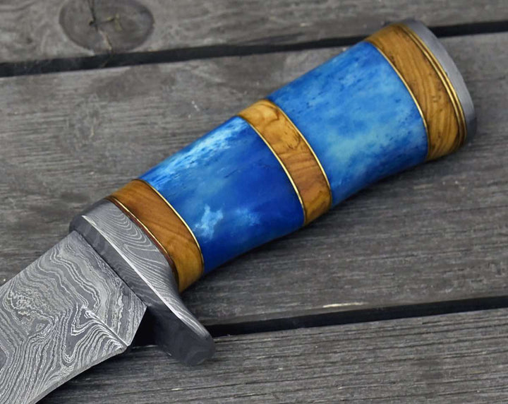 damascus hunting knife with olive wood handle - Lightbane Damascus Big Game Hunting Knife - Shokunin USA