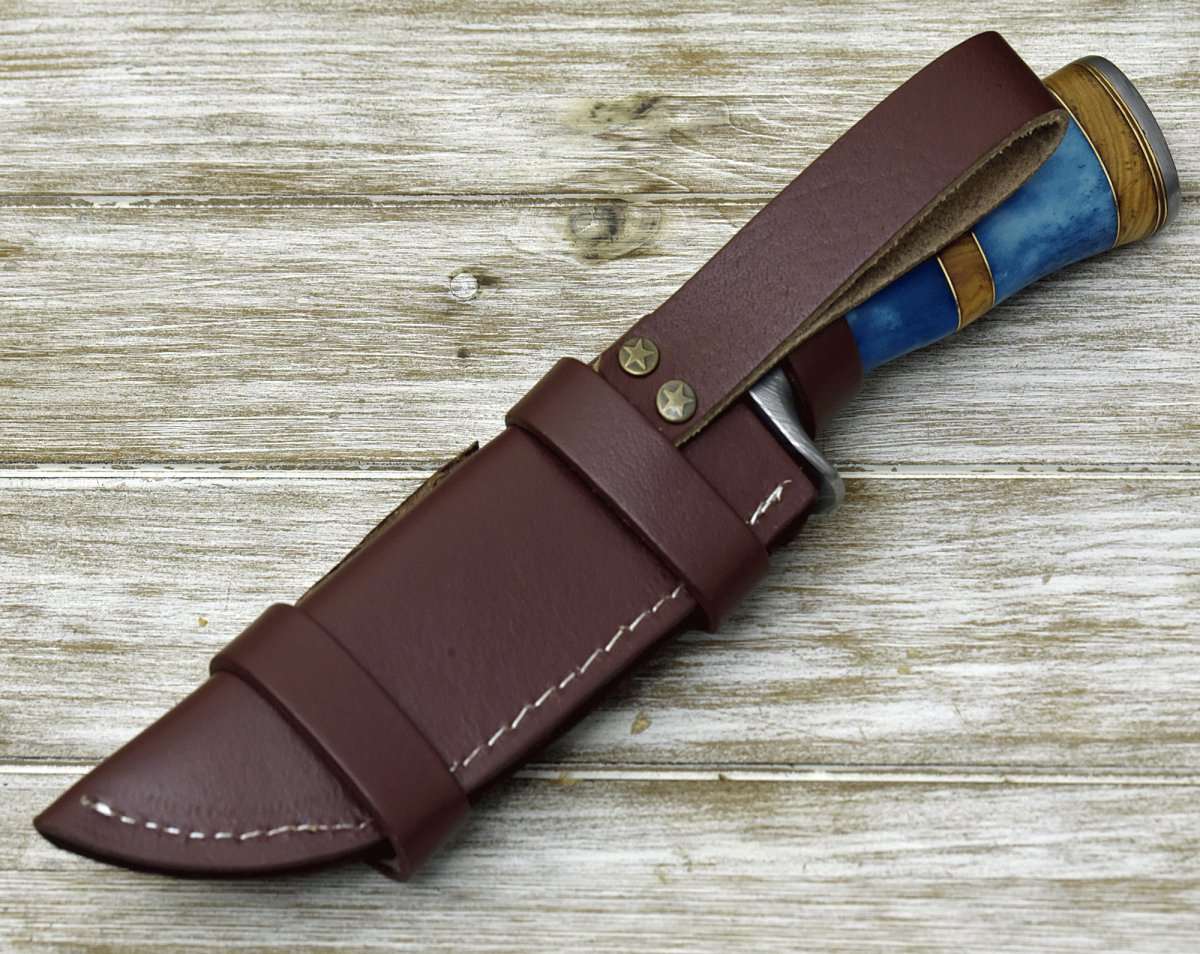Damascus Knife - Lightbane Damascus Big Game Hunting Knife with Bone, Olive Wood Handle & Sheath - Shokunin USA