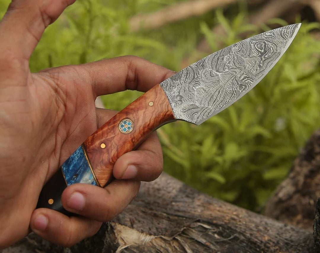 Lightning Everyday Carry Knife with Olive &amp; Resin Handle - Shokunin USA