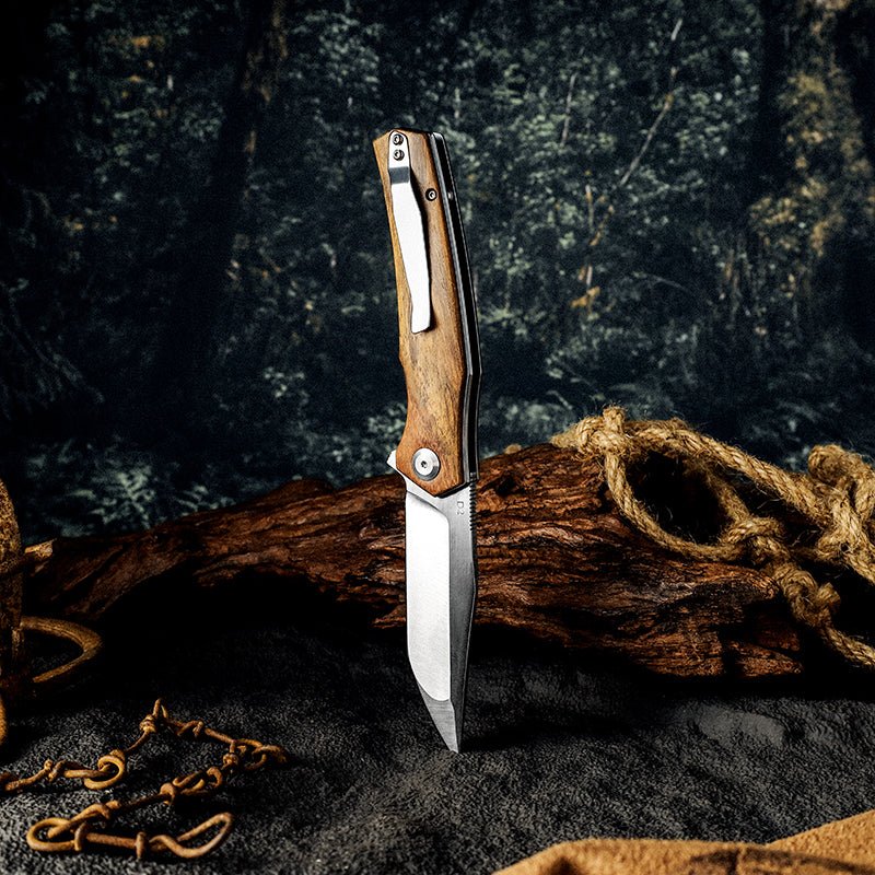 Wood Pocket Knife – Polaris D2 Steel Pocket Knife with Exotic Sandal Wood Handle – shokuninusa