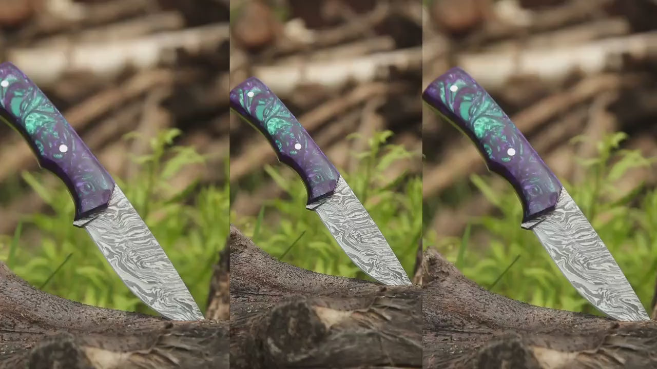 DAMASCUS KNIFE, CUSTOM hunting knife, Hand Made, Damascus steel hunting knife, Damascus Guard, Resin scales