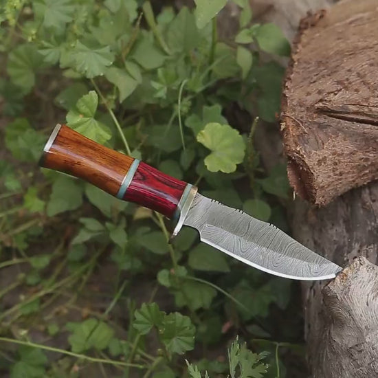Custom Handmade Bowie Knive - Hand-Forged Damascus Steel Blade, Full Tang, Fixed Blade Knive, Hunting Gifts for Men, Camping, and Survival.