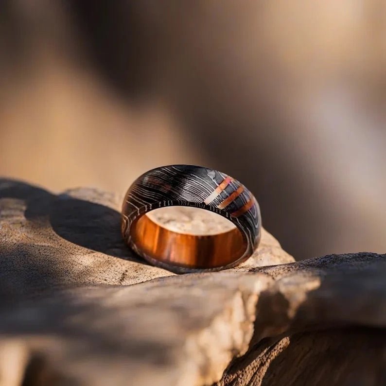 Damascus Ring Gifts – Titan Damascus Steel Wedding Ring Band with Wood Inlay – shokuninusa