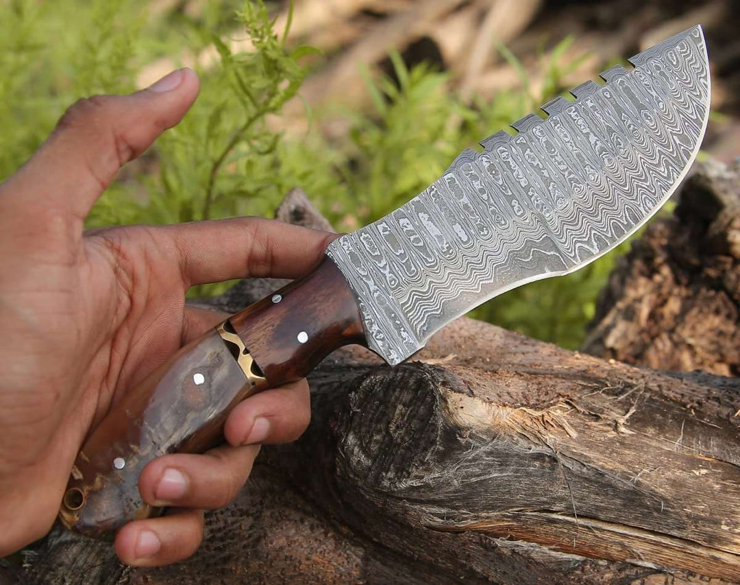 Blast Damascus Tracker Knife with Ram Horn Handle - Shokunin USA