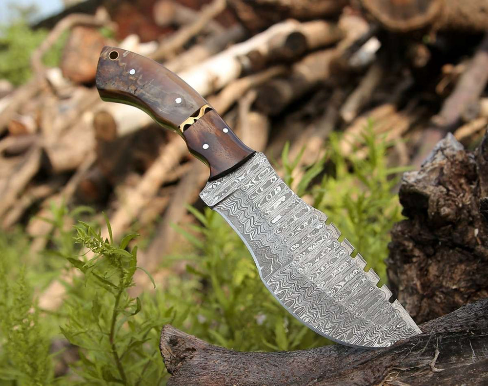 Blast Damascus Tracker Knife with Ram Horn Handle - Shokunin USA