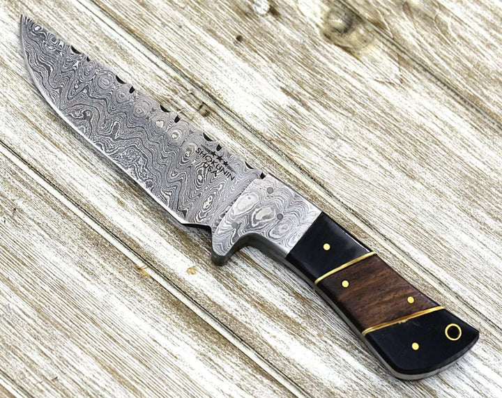 Damascus Knife - Momentum Damascus Knife with Horn &amp; Rosewood Handle - Shokunin USA