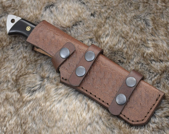 Damascus Knife - Reaver Hunting Knife with Ram Horn &amp; Turquoise Handle - Shokunin USA
