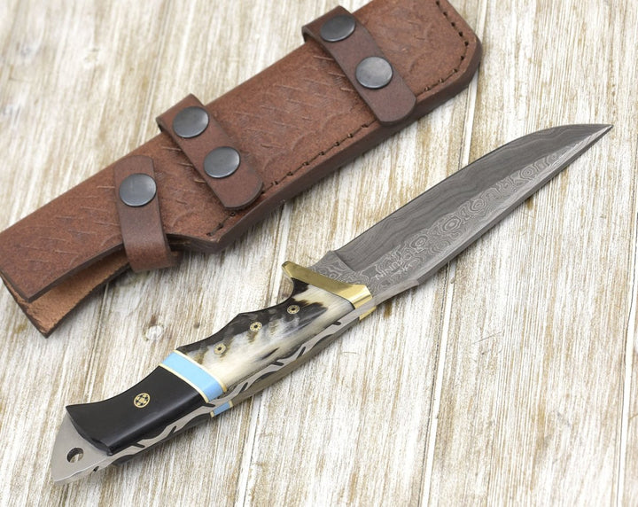 Damascus Knife - Reaver Hunting Knife with Ram Horn &amp; Turquoise Handle - Shokunin USA
