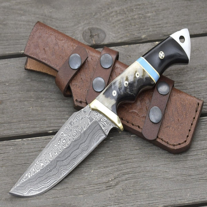 Damascus Knife - Reaver Hunting Knife with Ram Horn &amp; Turquoise Handle - Shokunin USA