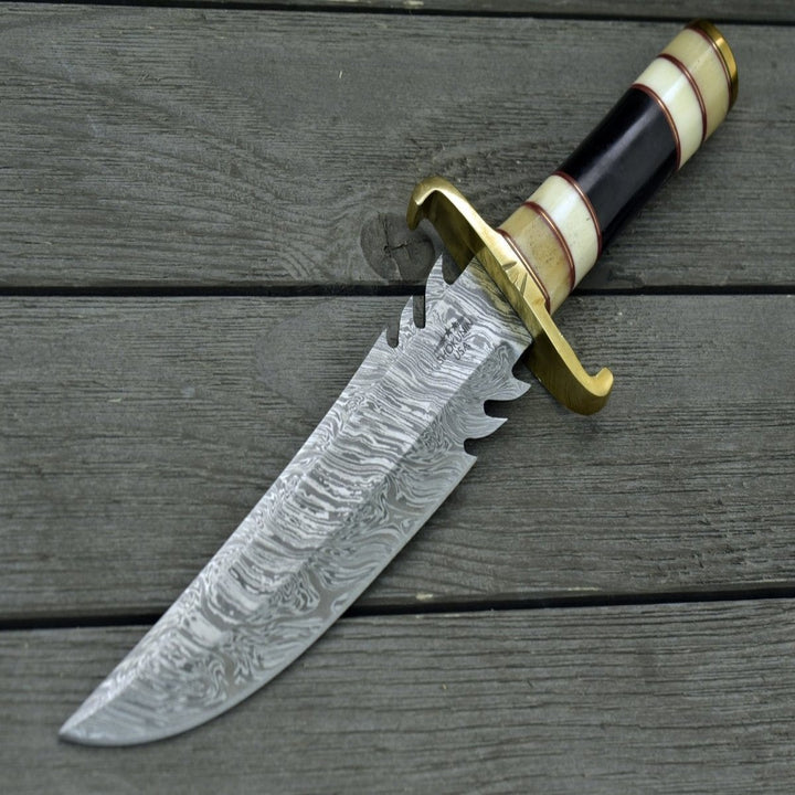Damascus Knife - Damascus Bowie Knife with Bone &amp; Horn Handle - Shokunin USA