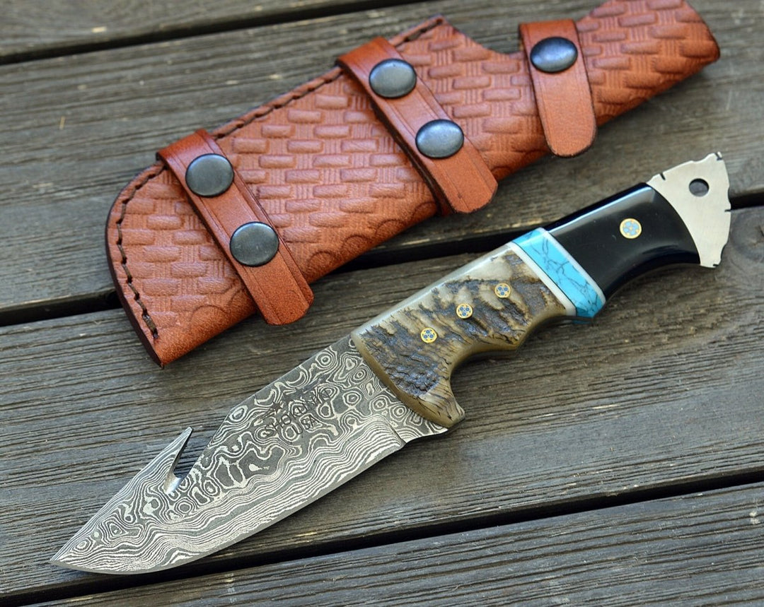 Utility Knife - Vertex Damascus Gut Hook Knife with Ram Horn &amp; Turquoise Handle - Shokunin USA