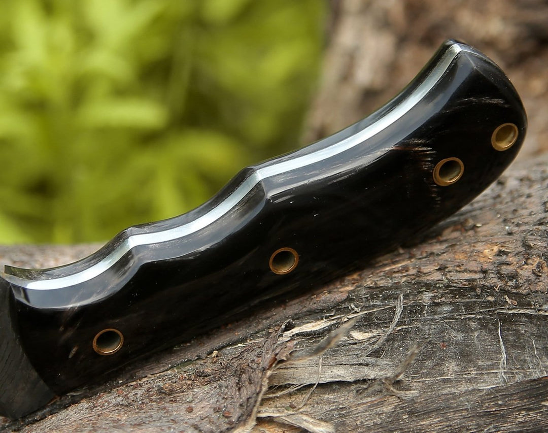 Warthog Damascus Tracker Knife with Horn Handle - Shokunin USA