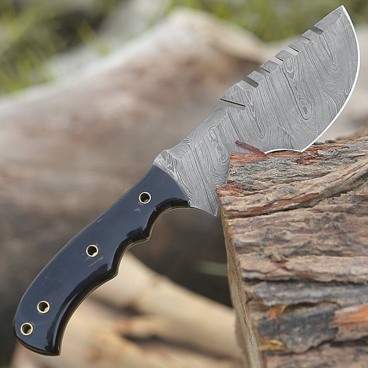 Warthog Damascus Tracker Knife with Horn Handle - Shokunin USA